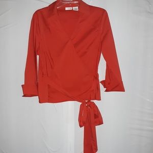 🎃 East 5th Coral Wrap Top